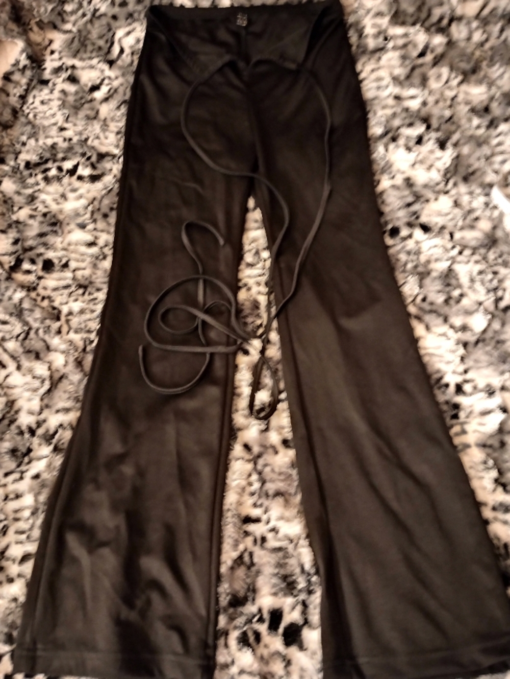 NWOT Cutout High-Waist Black Flared Women's Pants - Picture 10 of 16